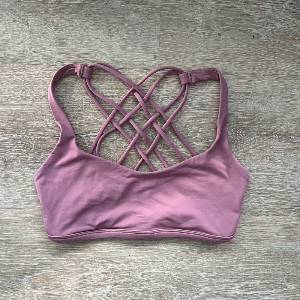 Free to be lululemon sports bra